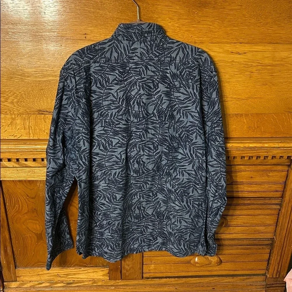 Express Mens Beachy Blue Tropical‎ Leaf Print Cotton Button Up Long Sleeve Shirt